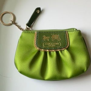 Coach coin purse with key chain.